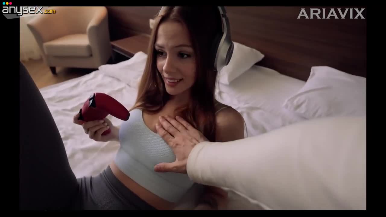 Beautiful Slim Redhead Teen Gamer-girl Puts Away Her Controller To Enjoy Her BF's Joystick Free Porn Videos | ePornAny.