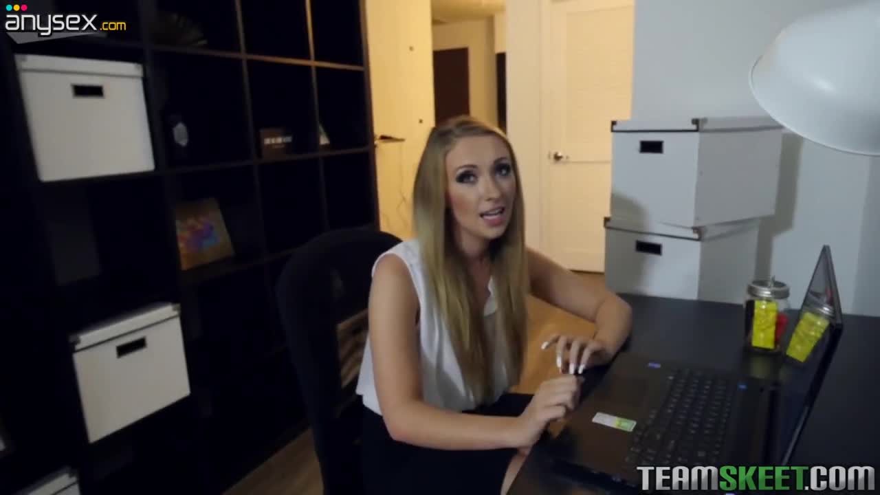 Big ass slut gets fucked by her boss in his office Free Porn Videos | ePornAny.