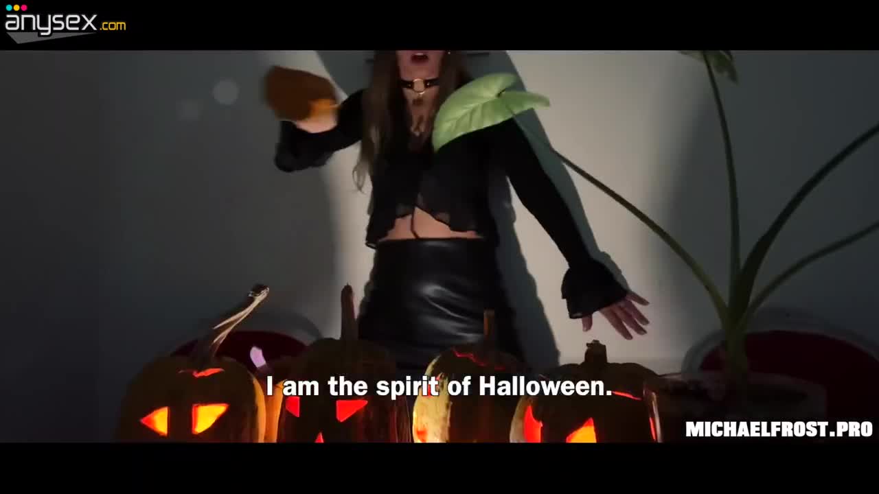 The Halloween witch Milfetta loves the passion behind the holiday Free Porn Videos | ePornAny.