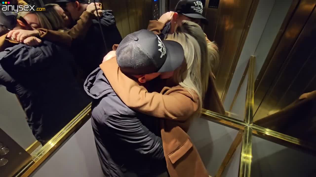 Sultry blonde ploughed properly by lucky random dude inside lift Free Porn Videos | ePornAny.