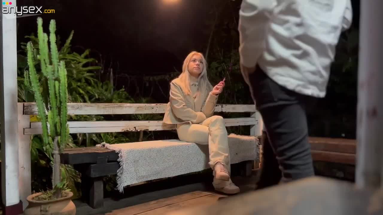 Best Friend does not mind if I fuck her cunt while standing - Amateur Free Porn Videos | ePornAny.