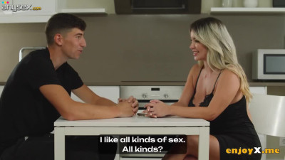 The first date ended with the first hot throat blowjob from a sexy MILF
