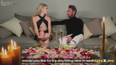 Blonde with small tits wants some facial on a first date